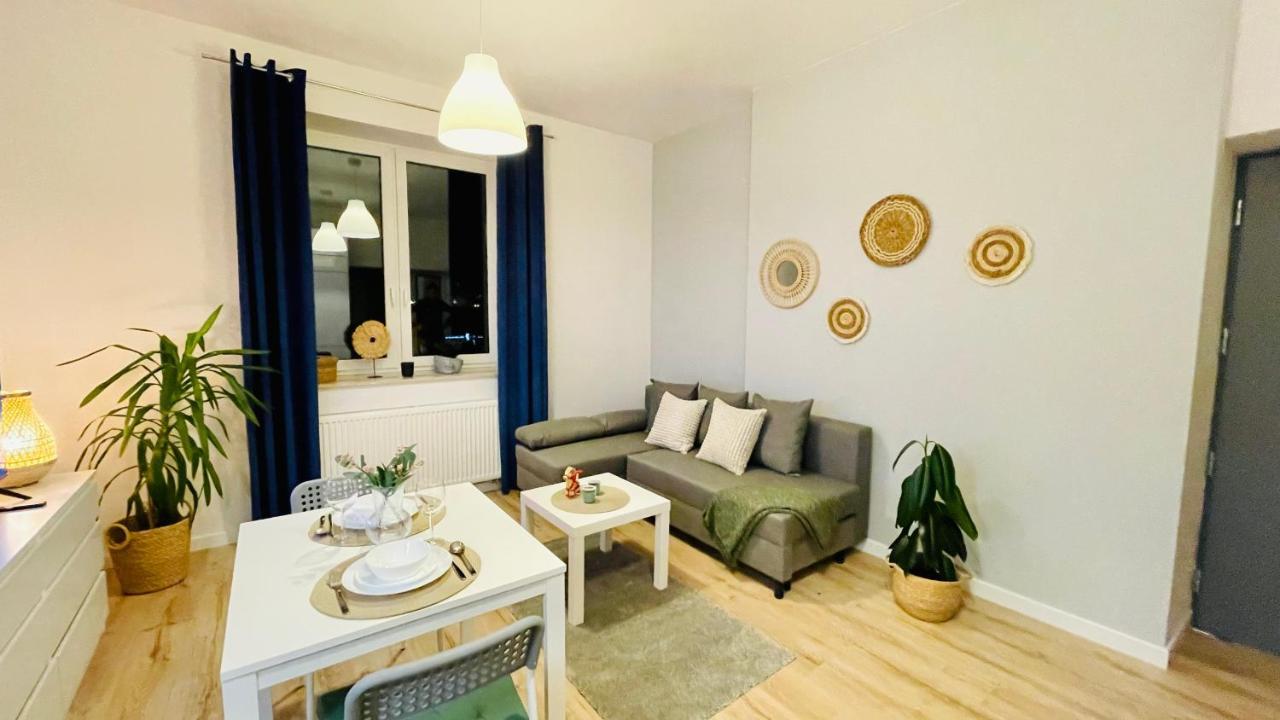 Ferienwohnung Jm Millennium Kaweczynska 37 Warschau Exterior foto