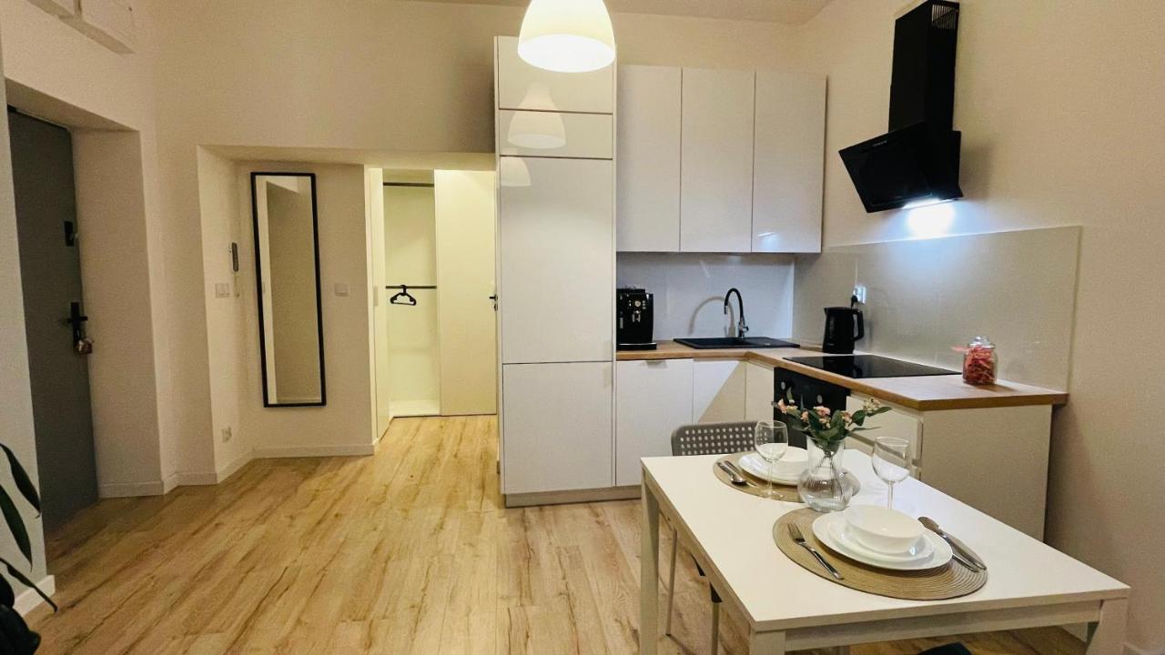 Ferienwohnung Jm Millennium Kaweczynska 37 Warschau Exterior foto