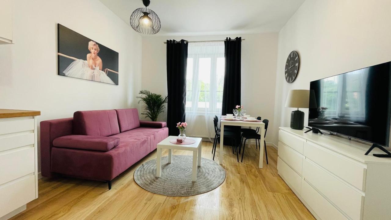 Ferienwohnung Jm Millennium Kaweczynska 37 Warschau Exterior foto